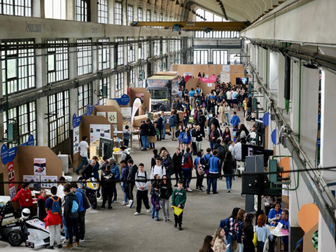 Elhuyar Zientzia Azokak eta Asturiasko Zientzia eta Berrikuntza Azokak lankidetza-hitzarmen bat sinatu dute ikasle sarituen trukea egiteko